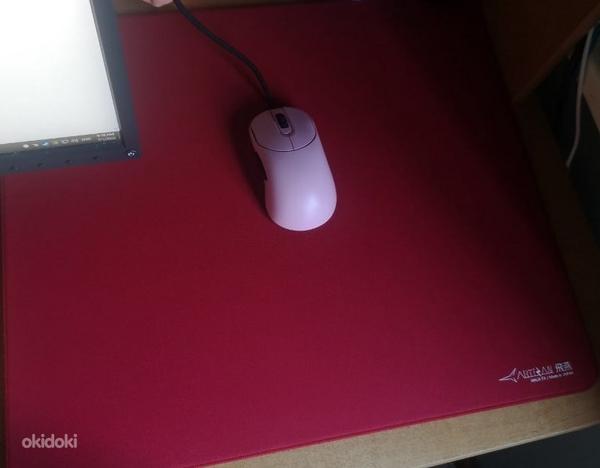 Vaxee Zygen NP-01 + Razer Mouse Bungee v3 (foto #1)