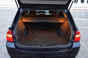 BMW 330XD E91 (8 foto / 14)