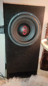 Digital Designs Subwoofer (1 foto / 2)