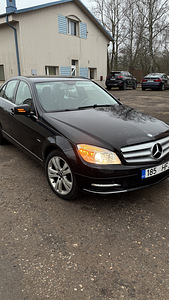 Mercedes 180c 2.1 d (3 foto / 7)