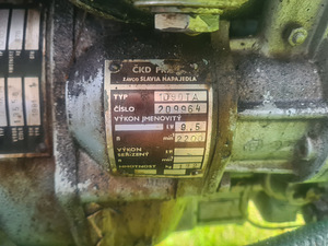 Traktor TZ-4K-14 (6 foto / 7)