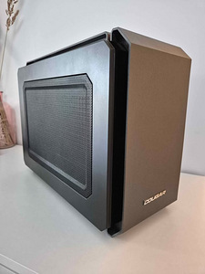 Настольный компьютер (mini-ITX) (1 фото из 6)