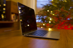 MacBook Air M1 2020, 256 GB, 8GB RAM (1 foto / 6)