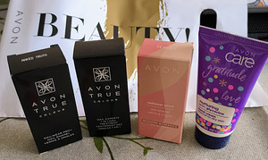 Avon maniküürikomplekt (1 foto / 1)