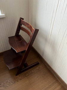 Lapse disainsöögitool Stokke Tripp Trapp (1 foto / 4)
