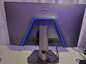 Dell 32 4K UHD 144Hz Gaming Monitor - G3223Q (2 foto / 3)