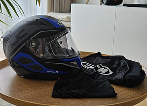 Мотоциклетный шлем HJC RPHA 11. Как новый.