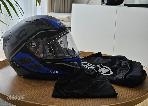 Мотоциклетный шлем RPHA 11 (фото #1)