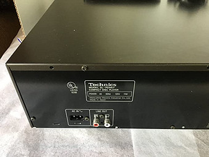 Technics SL-PD867 Compact Disc Changer Player (8 foto / 10)