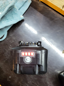 Makita cxt(12v) 4ah aku(2tk) (3 foto / 3)