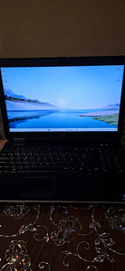 Dell latitude E6540 (1 foto / 5)