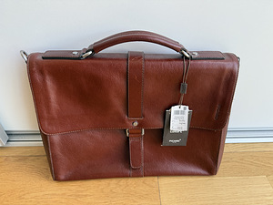 Picard portfell (värvus pruun “Cognac”) (1 foto / 4)