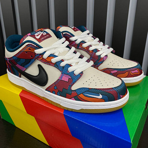 Nike SB Dunk (1 фото из 3)