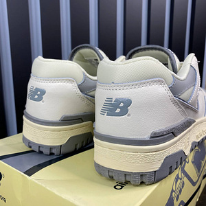 New Balance 550 (3 фото из 3)