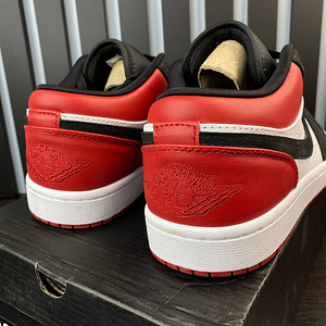 Nike Air Jordan 1 Low, White/Black-Gym Red (3 foto / 3)