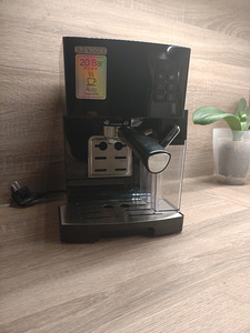 Kasutatud Espressomasin Sencor SES 4050SS, kehtiv garantii (6 foto / 10)
