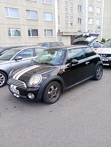 MINI COOPER (2 foto / 2)