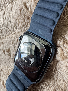 Apple Watch Series 9, 45 мм (2 фото из 3)
