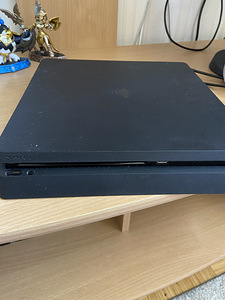 Sony PlayStation 4 1TB + lisa pult DualShock 4 (2 foto / 3)