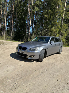 BMW 525d (1 foto / 8)