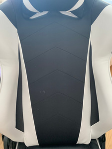 DXracer Racing (3 фото из 4)