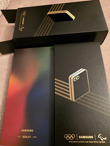 Samsung Galaxy Flip 6 (3 foto / 7)