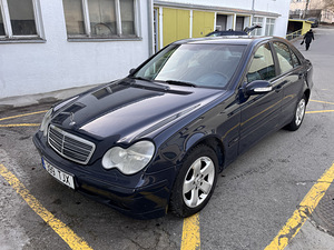 Mercedes-Benz C200 CDI (1 foto / 8)