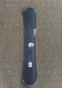 Uus Lumelaud Rossignol Evader 165W+uued Battle XL sidemed (1 foto / 3)