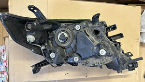 Land Cruiser 150 8118560J20 8114560J20 (3 foto / 4)
