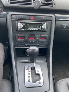 2004 Audi A4 B6 1.9TDI (7 foto / 7)