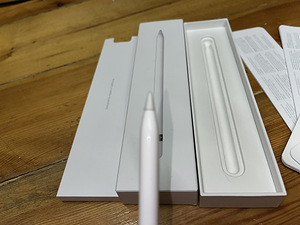 Apple Pencil 1. generatsioon (2 foto / 2)