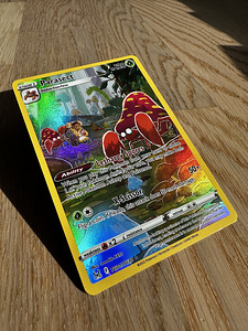 Müüa Ultra Rare Pokemon Kaardid (3 foto / 10)