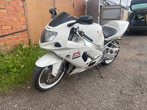 Продам Suzuki gsx-r750 (4 фото из 5)