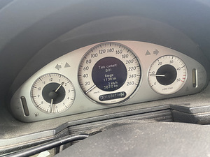 Mercedes w211 müügiks (11 foto / 12)
