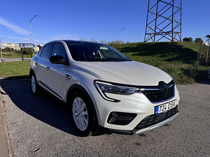 Renault Arkana 1.6 69kW (12 foto / 12)