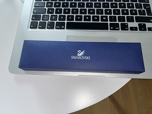 Swarovski kristallidega pastakas (2 foto / 2)