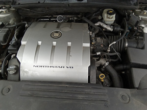 Cadillac DTS V8 Northstar (10 foto / 10)