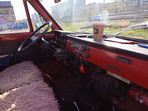 Toyota Hiace 1976. 1.6L bensiin (6 foto / 10)