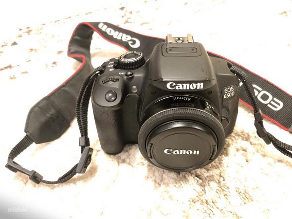 Canon EOS 650D Фотоаппарат + объектив Canon EF 40mm f/2.8 ST (фото #1)