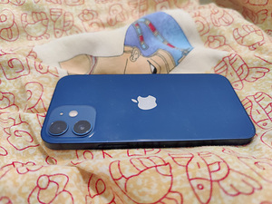 iPhone 12 Mini varuosadeks (1 foto / 2)