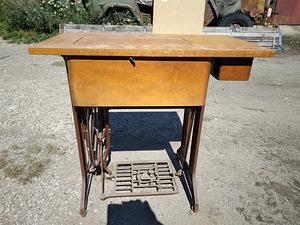 Õmblusmasinad (1 foto / 2)