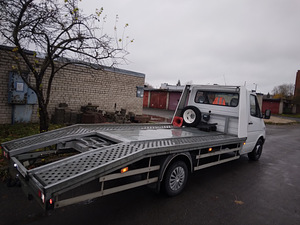 M.B. Sprinter, 2003a 21.L 80kw B-kat Pukssir auto (2 foto / 2)