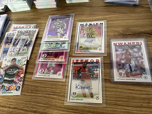 2024-25 Topps Chrome® UEFA Club Competitions jalkakaardid (5 foto / 5)