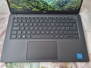 Dell Latitude 7430 (i5, 16GB, 256 SSD, Carbon, garantii) (4 foto / 10)