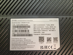 4G WIFI роутер Telia Zyxel LTE3301-PLUS (4 фото из 4)