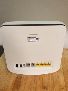 Telia Huawei E5186 4G WIFI ruuter (2,4GHz ja 5GHz) (3 foto / 5)