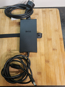 Dell laadija / adapter 130W (19.5V 6.7A 7.4mm) (1 foto / 5)