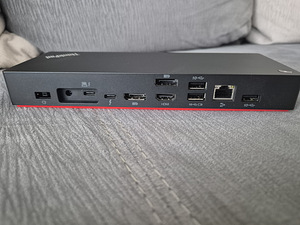 Lenovo ThinkPad Thunderbolt 4 dock/ dokk +90W Lenovo laadija (5 foto / 8)