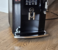 Müüa Jura S8 Espressomasin