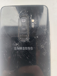 Samsung Galaxy S9+ 64GB (4 foto / 6)